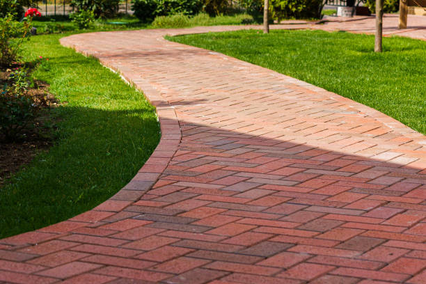 Best Driveway Paving Contractor  in Saybrook Manor, CT